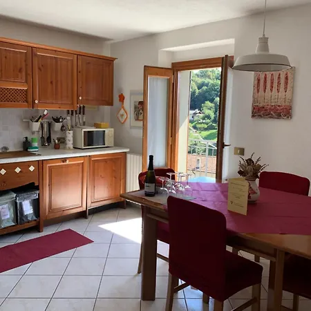 Casa Savina - Stupenda Vista E Monti Apartmán Plesio